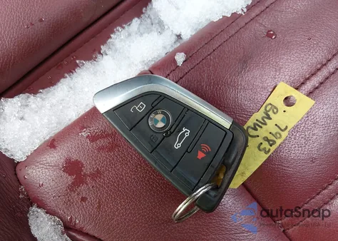 2022 BMW X4 M40I z USA, uszkodzony, nr VIN 5UX43DT08N9J95469